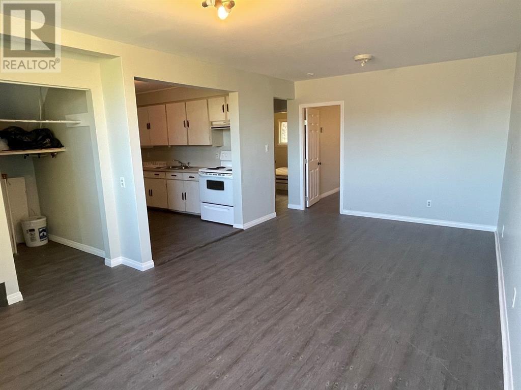 4912 SUNSET DRIVE, Fort Nelson