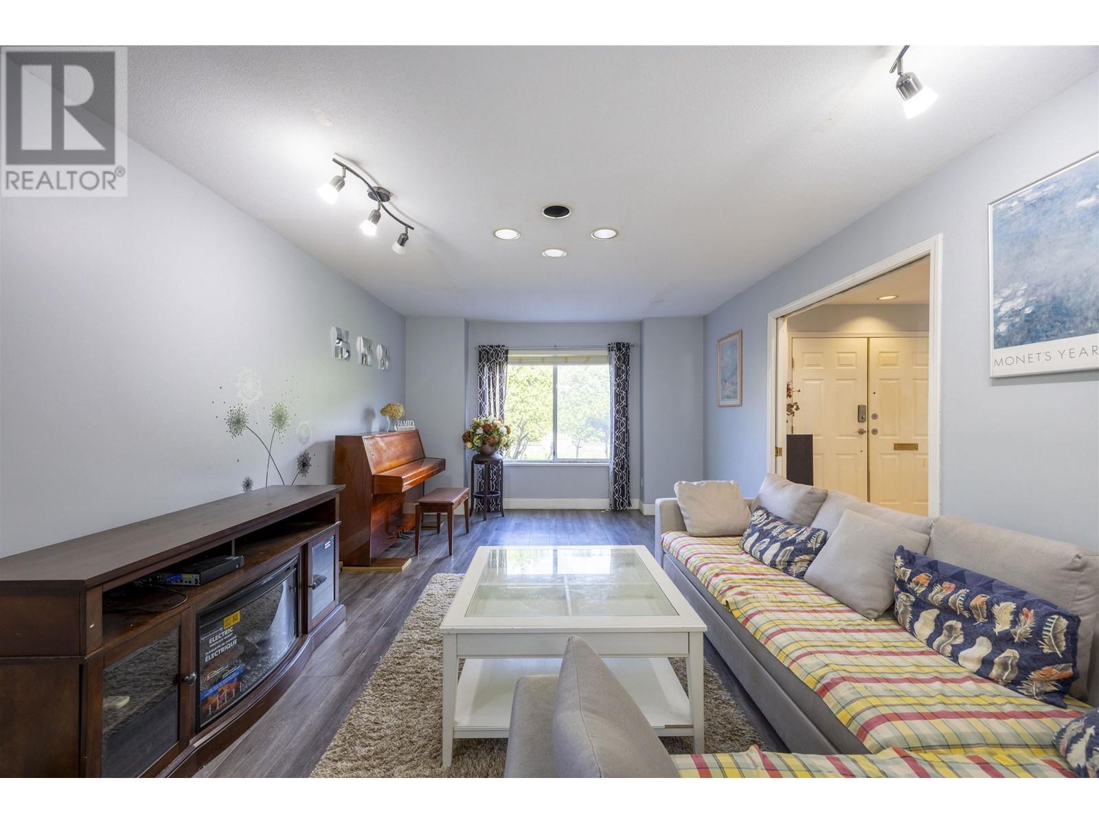 5500 WESTMINSTER Highway, Richmond