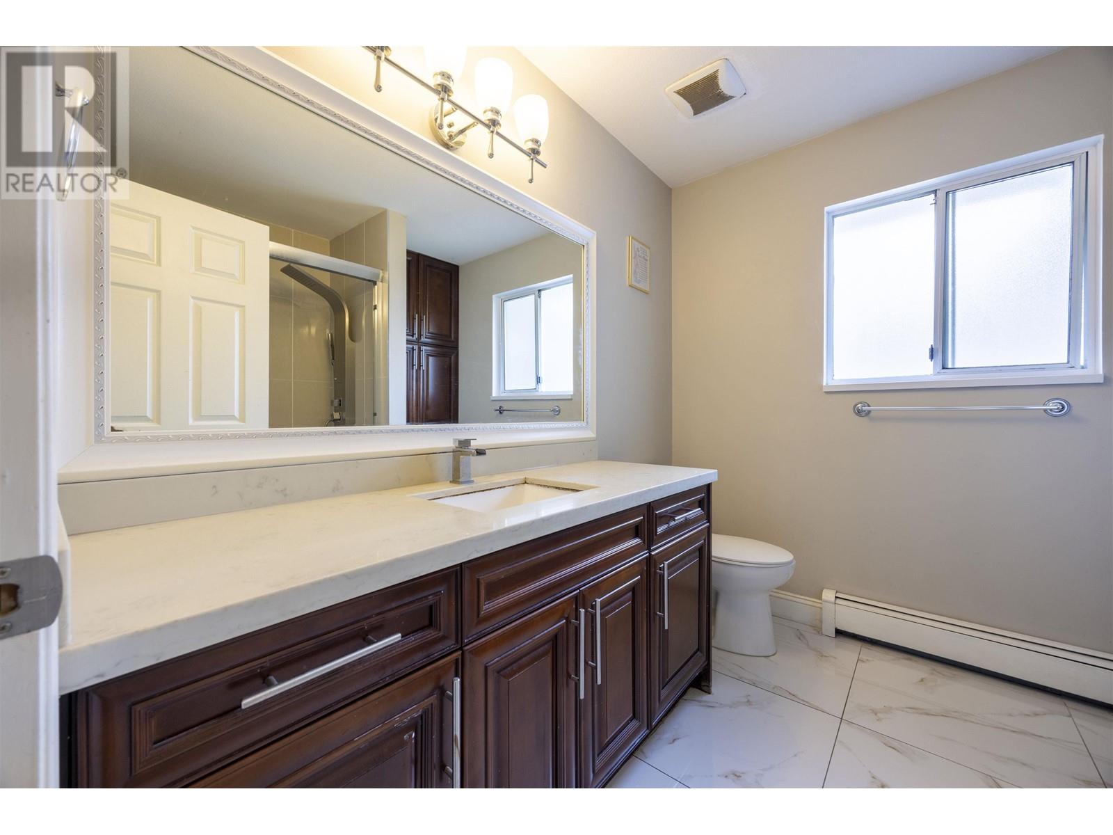 5500 WESTMINSTER Highway, Richmond