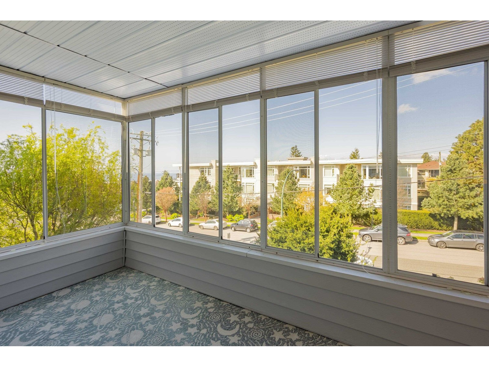 207 1354 WINTER STREET, White Rock