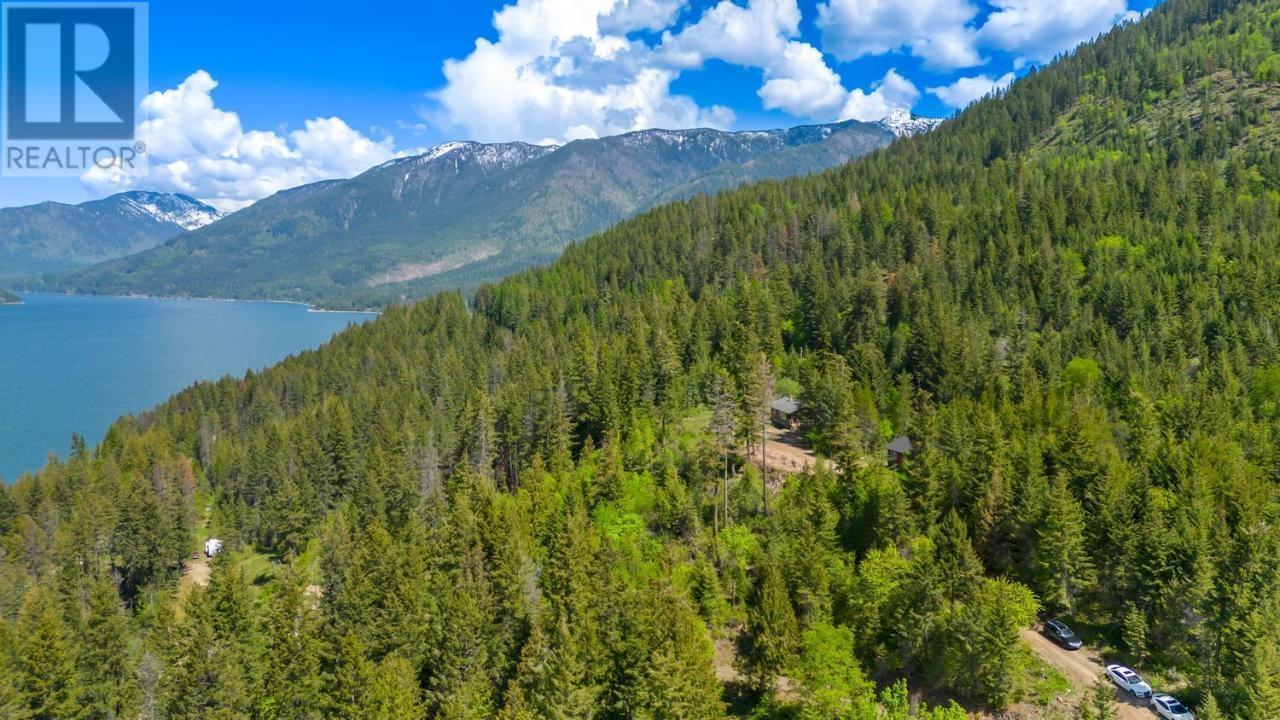 & 14506 HIGHWAY 3A Unit# 14504, Gray Creek