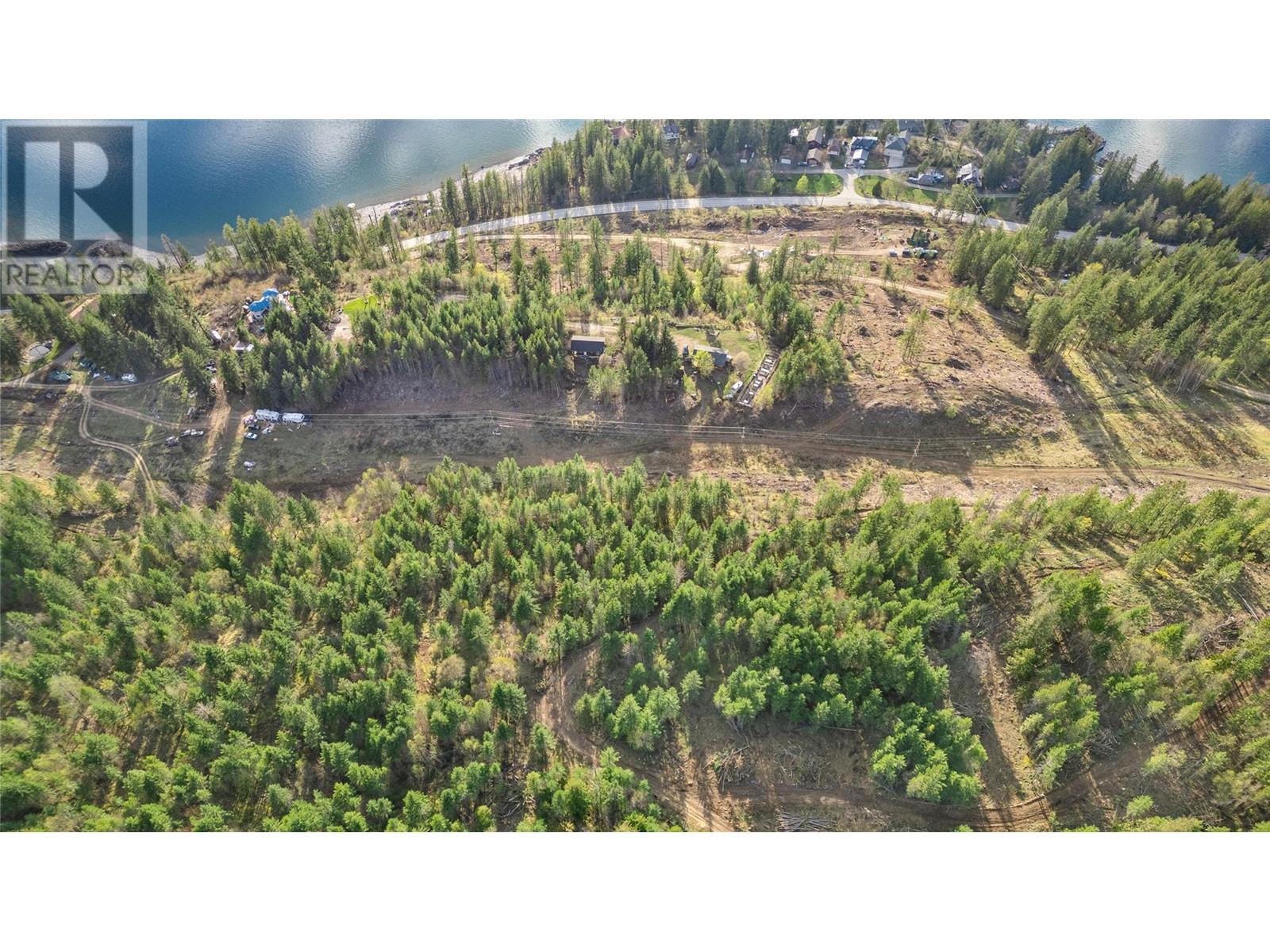 & 14506 HIGHWAY 3A Unit# 14504, Gray Creek