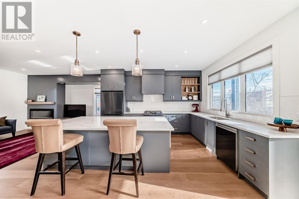 Single Family House for Sale in   Street NW West Hillhurst Calgary 