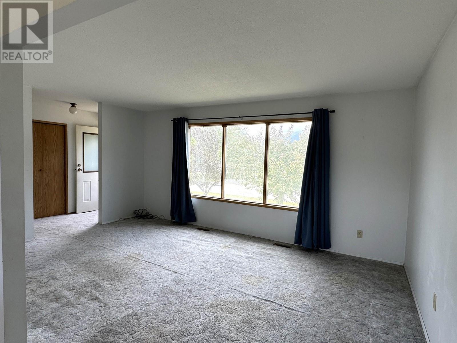1055 9TH AVENUE, Valemount