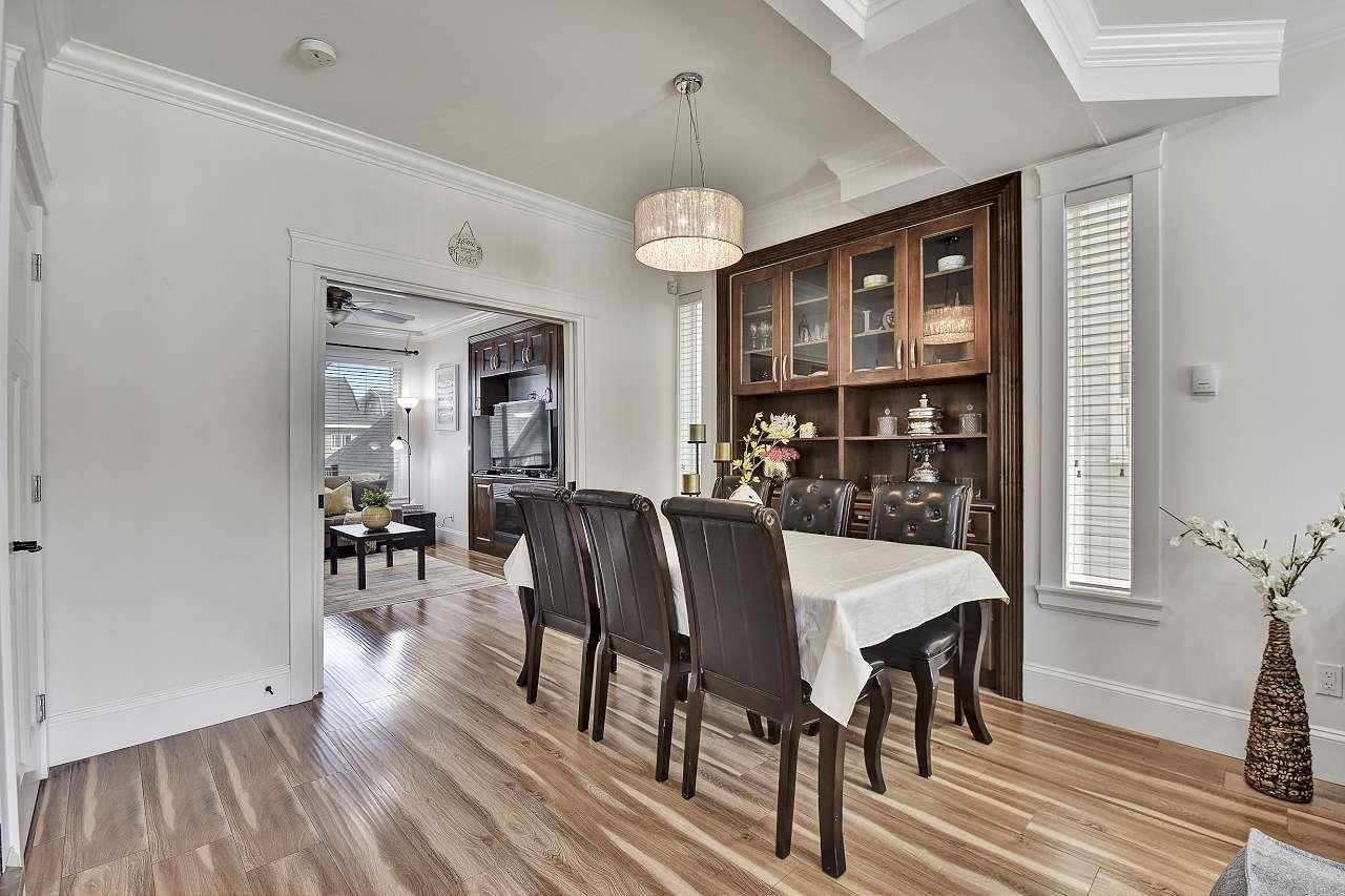 Photo 5 of 7062 148 Street, Surrey BC