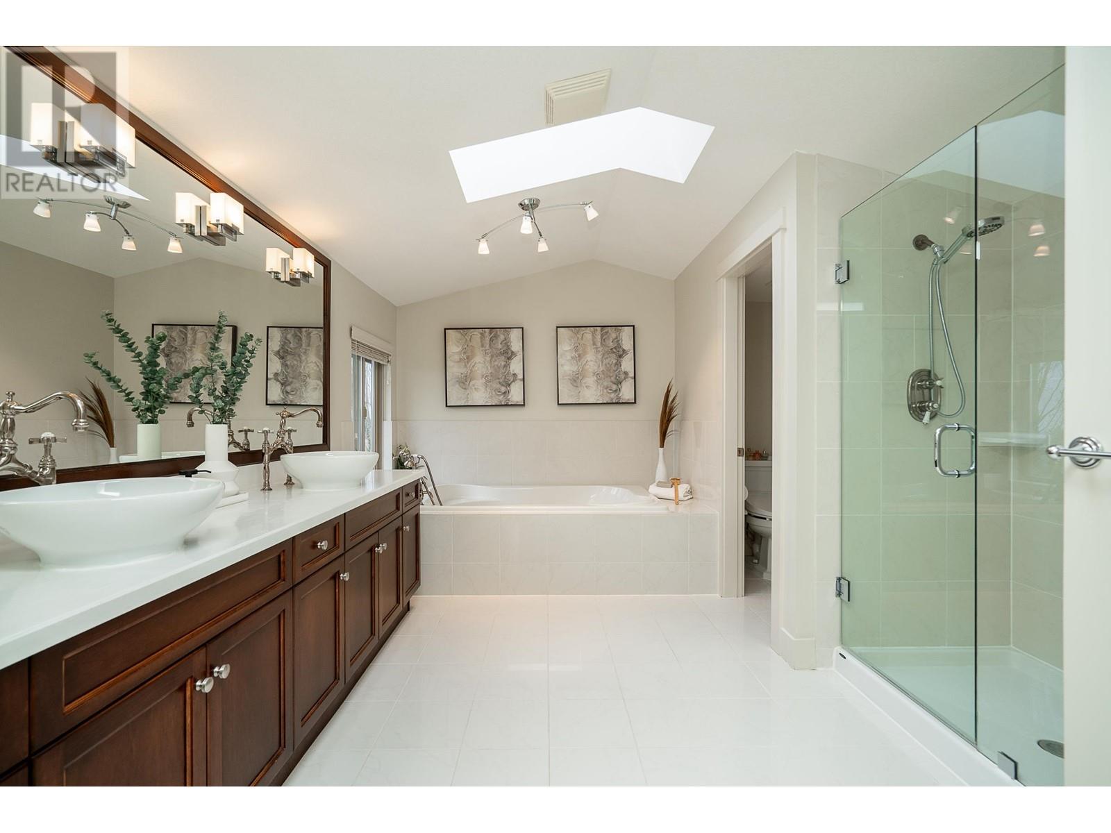 113 CRANBERRY COURT, Port Moody real estate listing R2993656