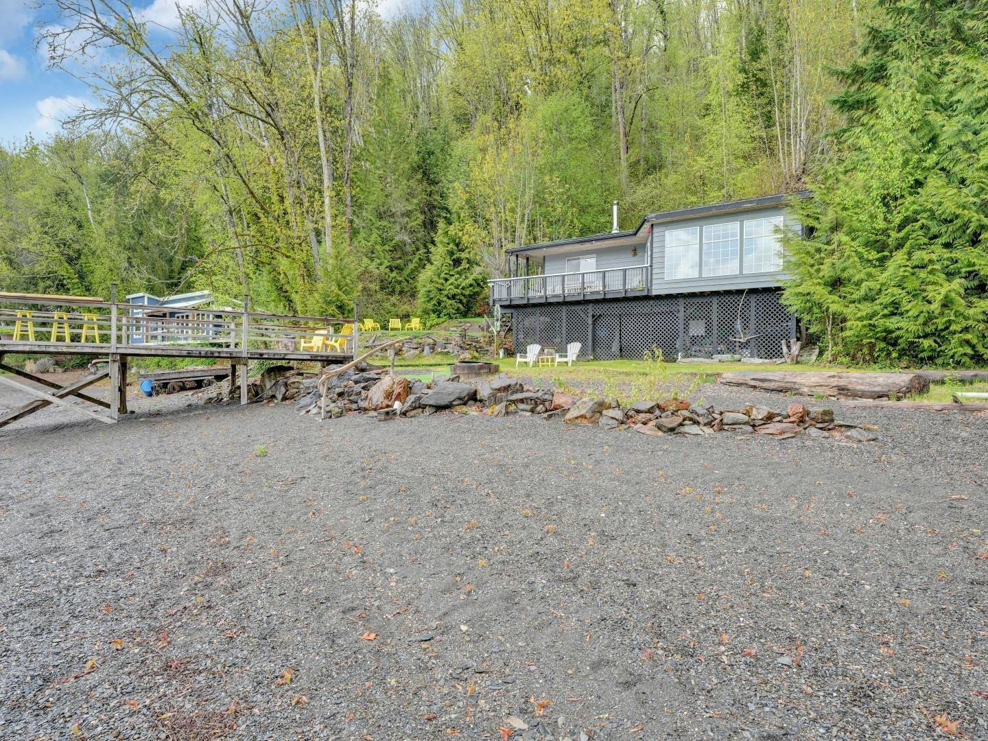 BLK A DL 13 CASCADE BAY, Harrison Lake, Harrison Hot Springs
