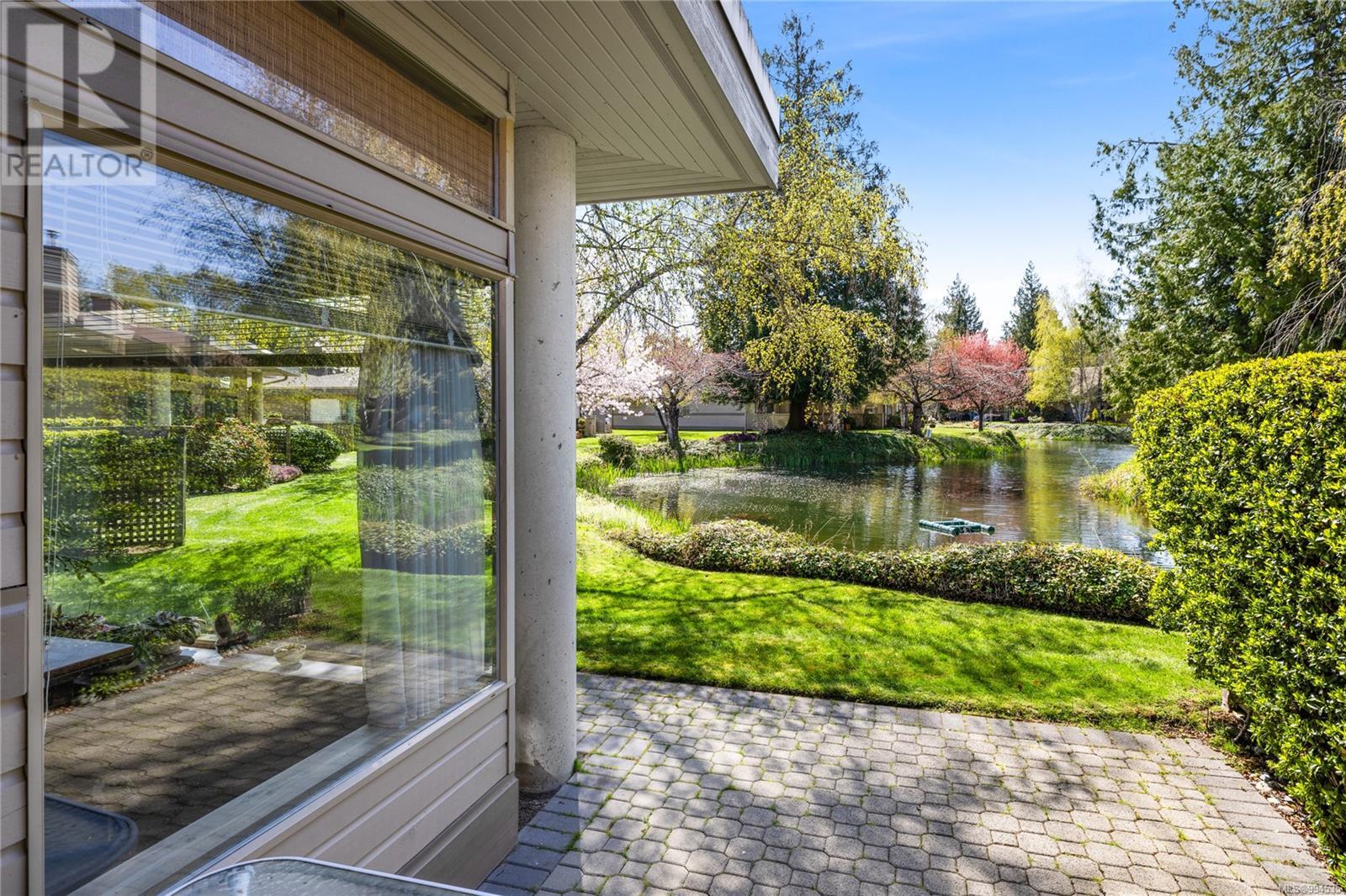 1220 Pond Pl, French Creek