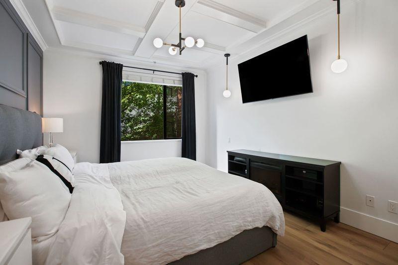 101 1551 FOSTER STREET, White Rock