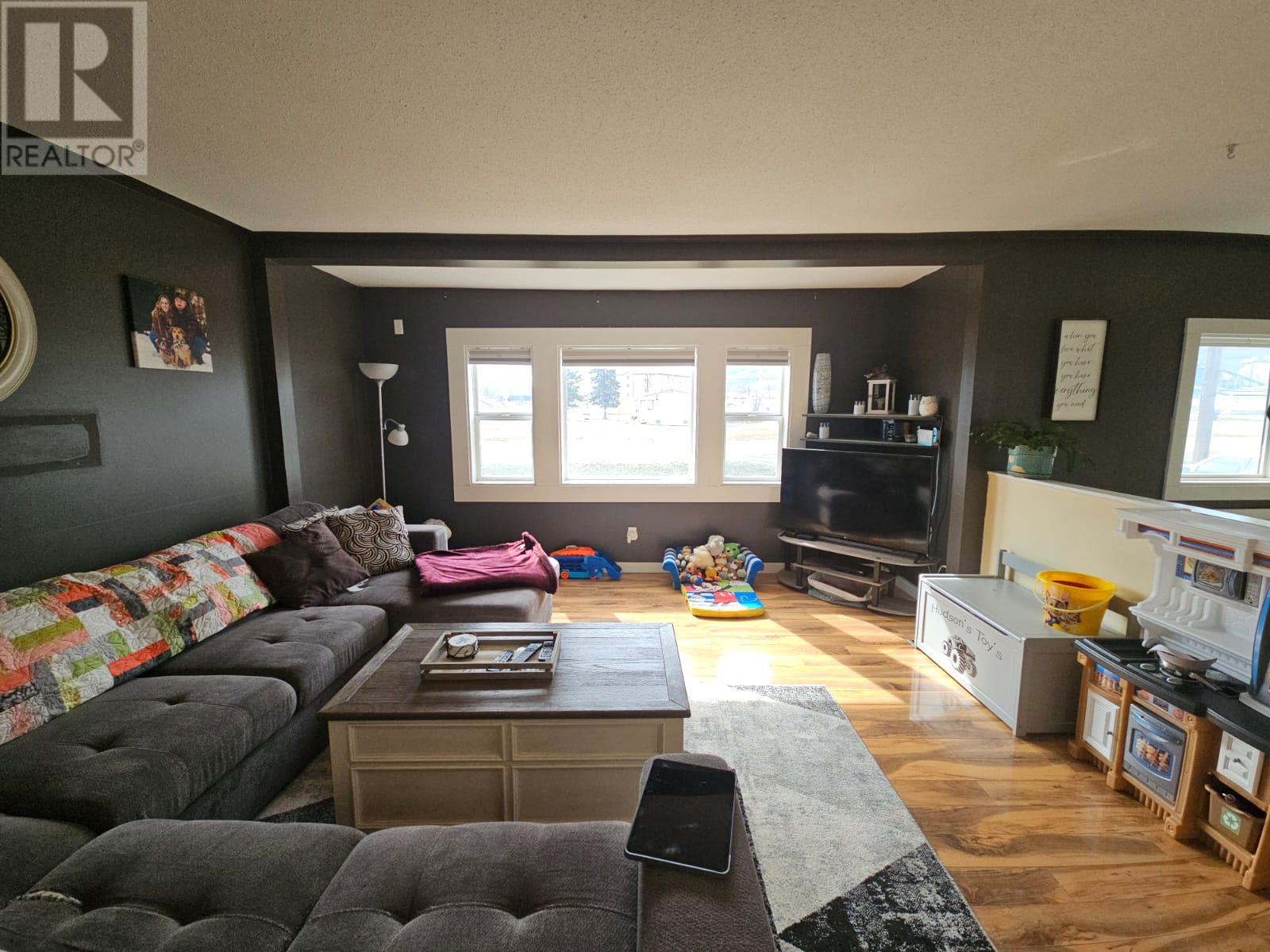 4748 NICHOLSON Road, Chetwynd