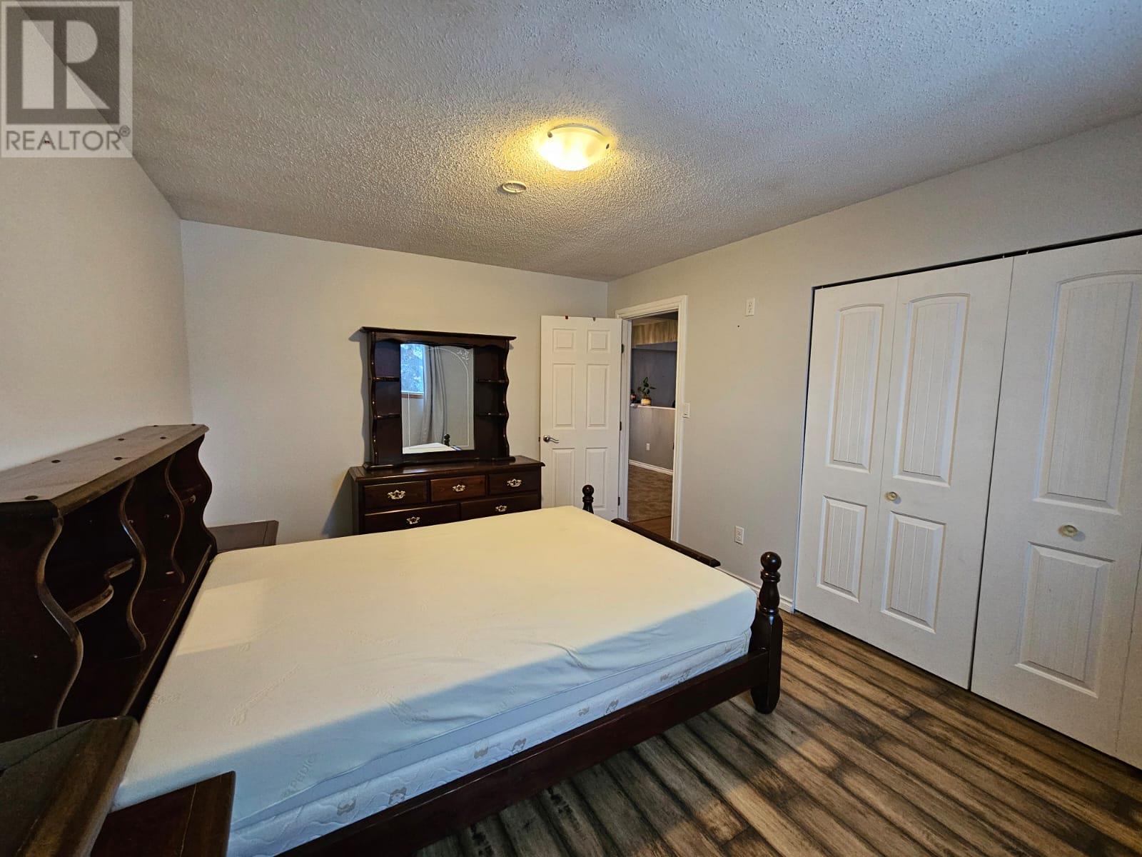 5113 44 Place NE, Chetwynd