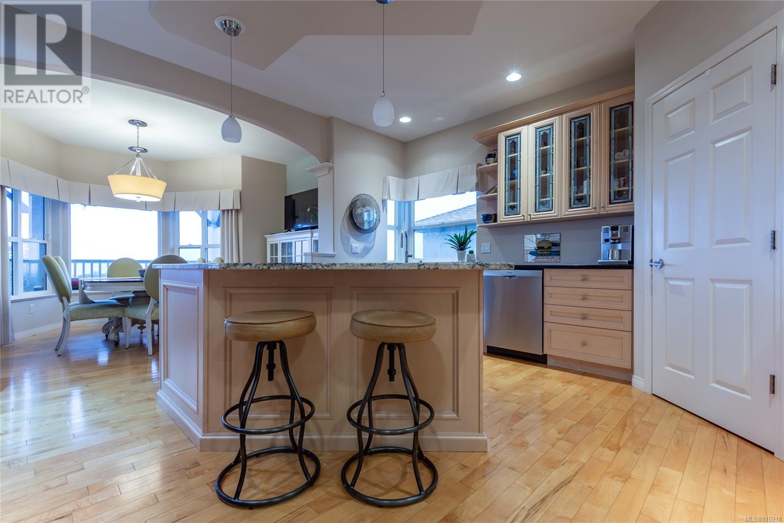727 Nelson Rd, Campbell River real estate listing 976918
