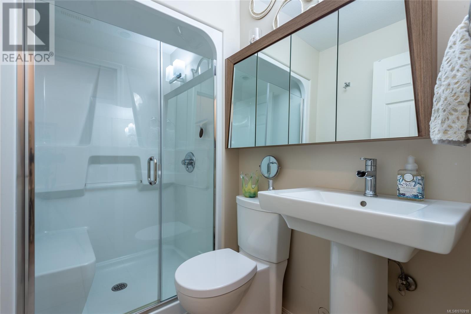 727 Nelson Rd, Campbell River real estate listing 976918
