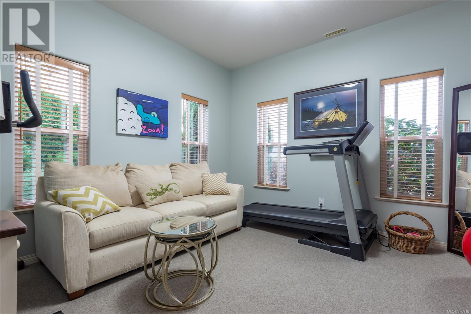 727 Nelson Rd, Campbell River real estate listing 976918