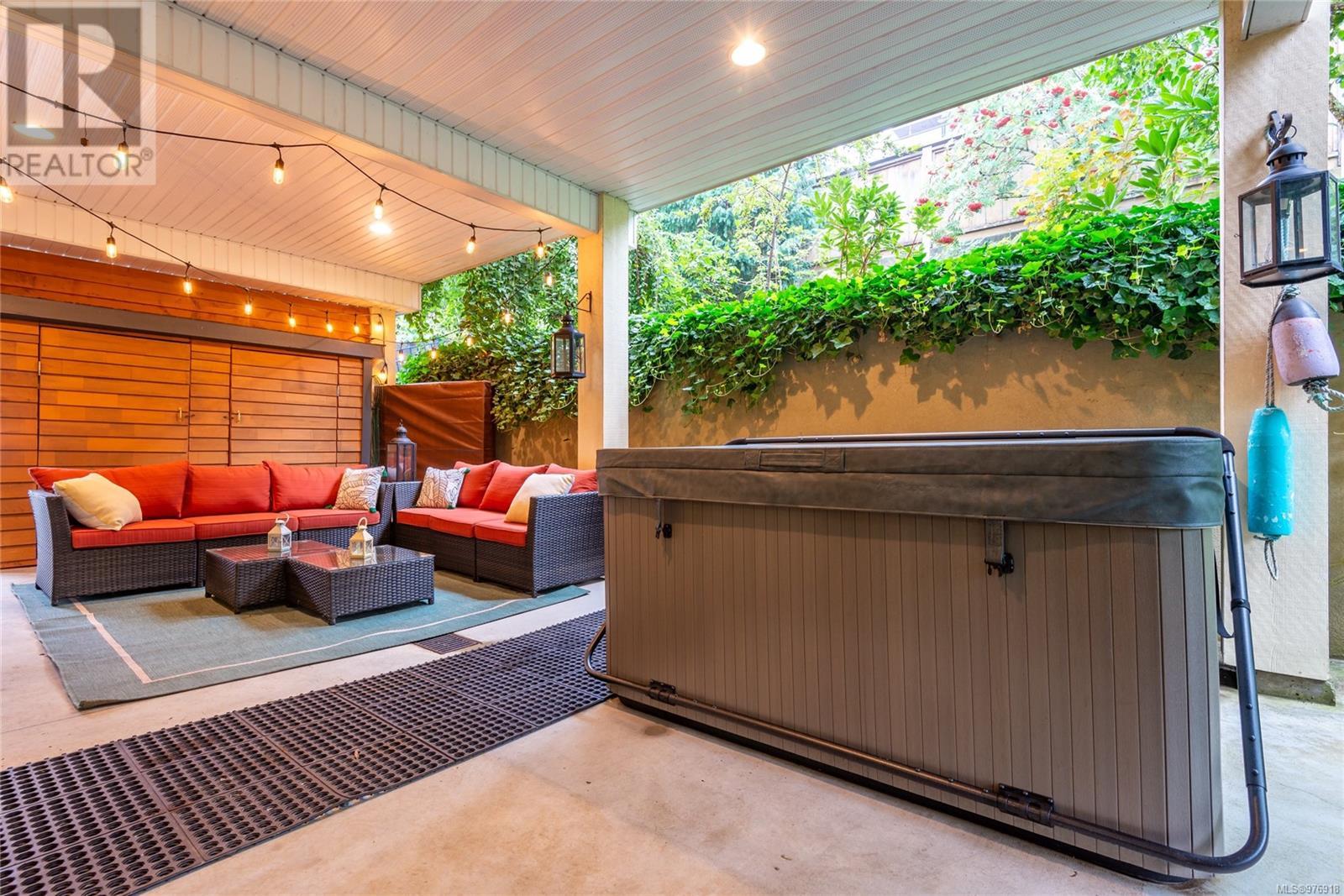 727 Nelson Rd, Campbell River real estate listing 976918