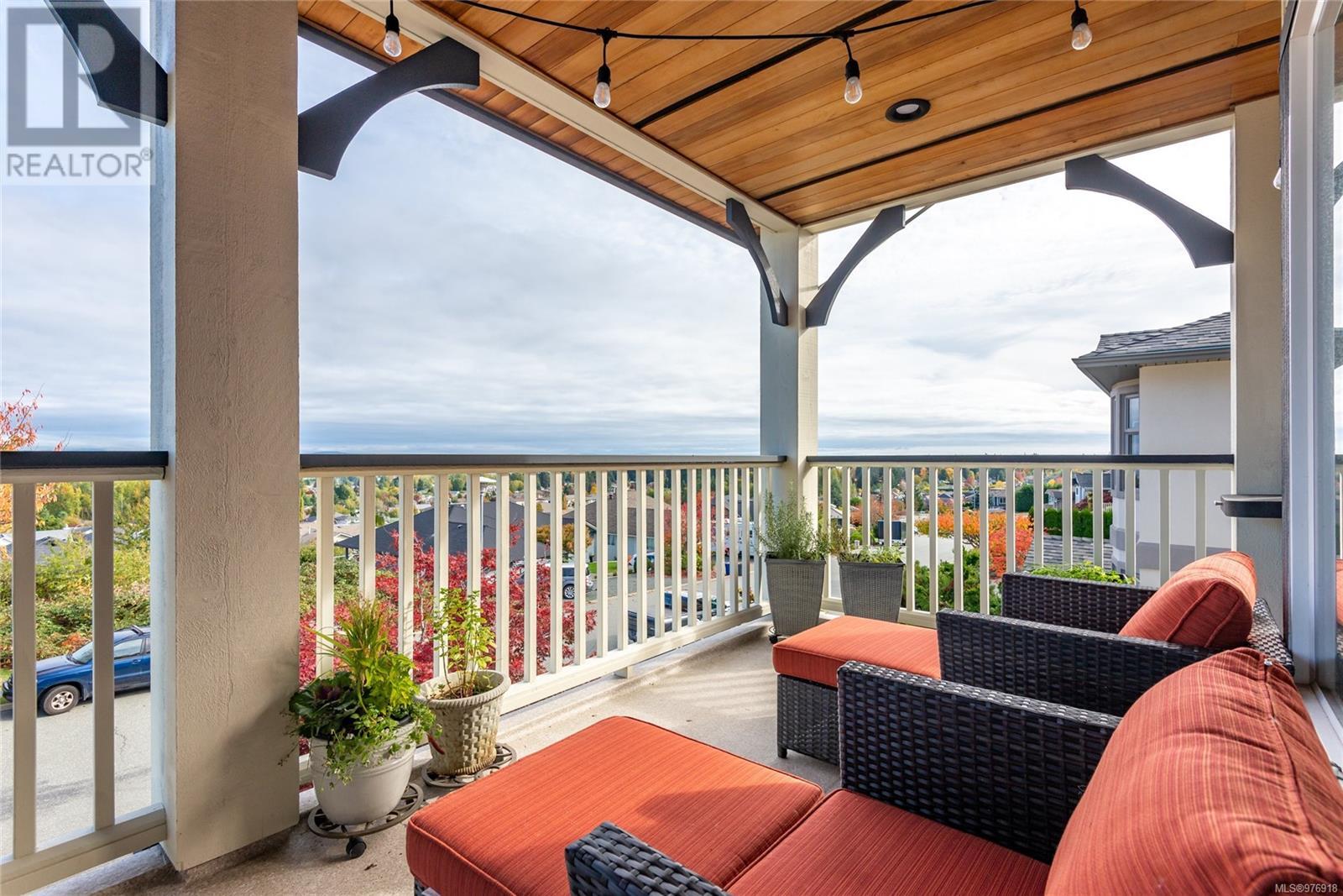 727 Nelson Rd, Campbell River real estate listing 976918