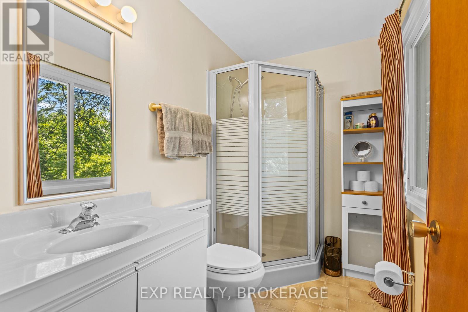 Photo 1 of 197 Fairway Hill Crescent, Kingston ON
