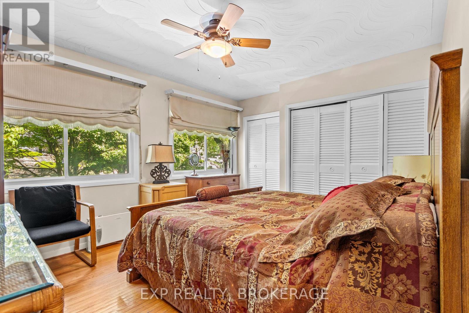Photo 18 of 197 Fairway Hill Crescent, Kingston ON