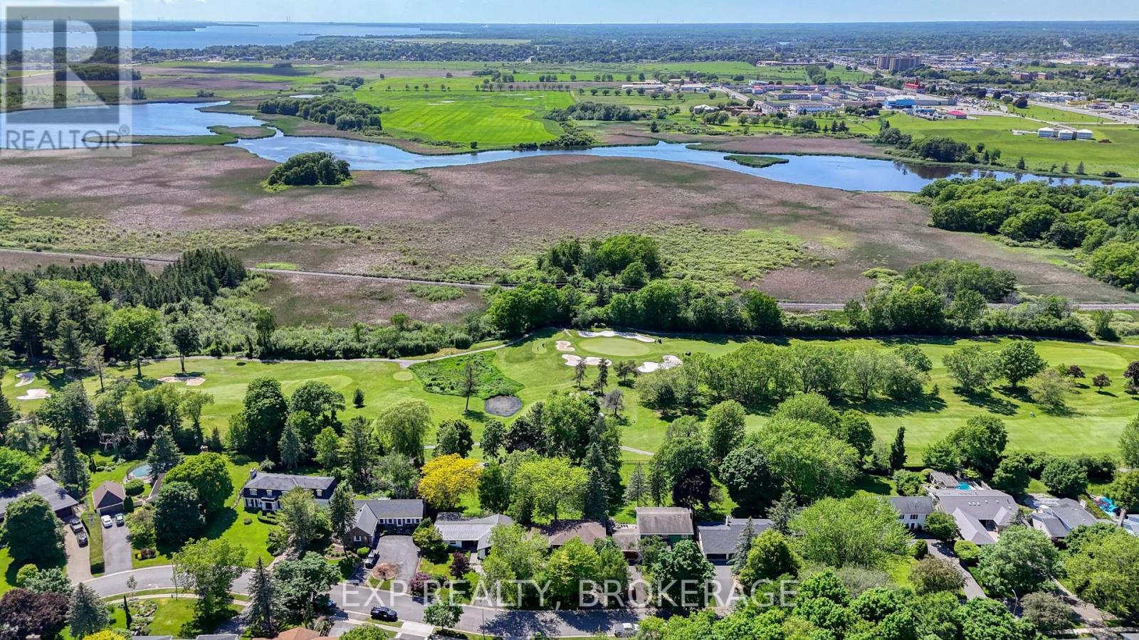 Photo 27 of 197 Fairway Hill Crescent, Kingston ON