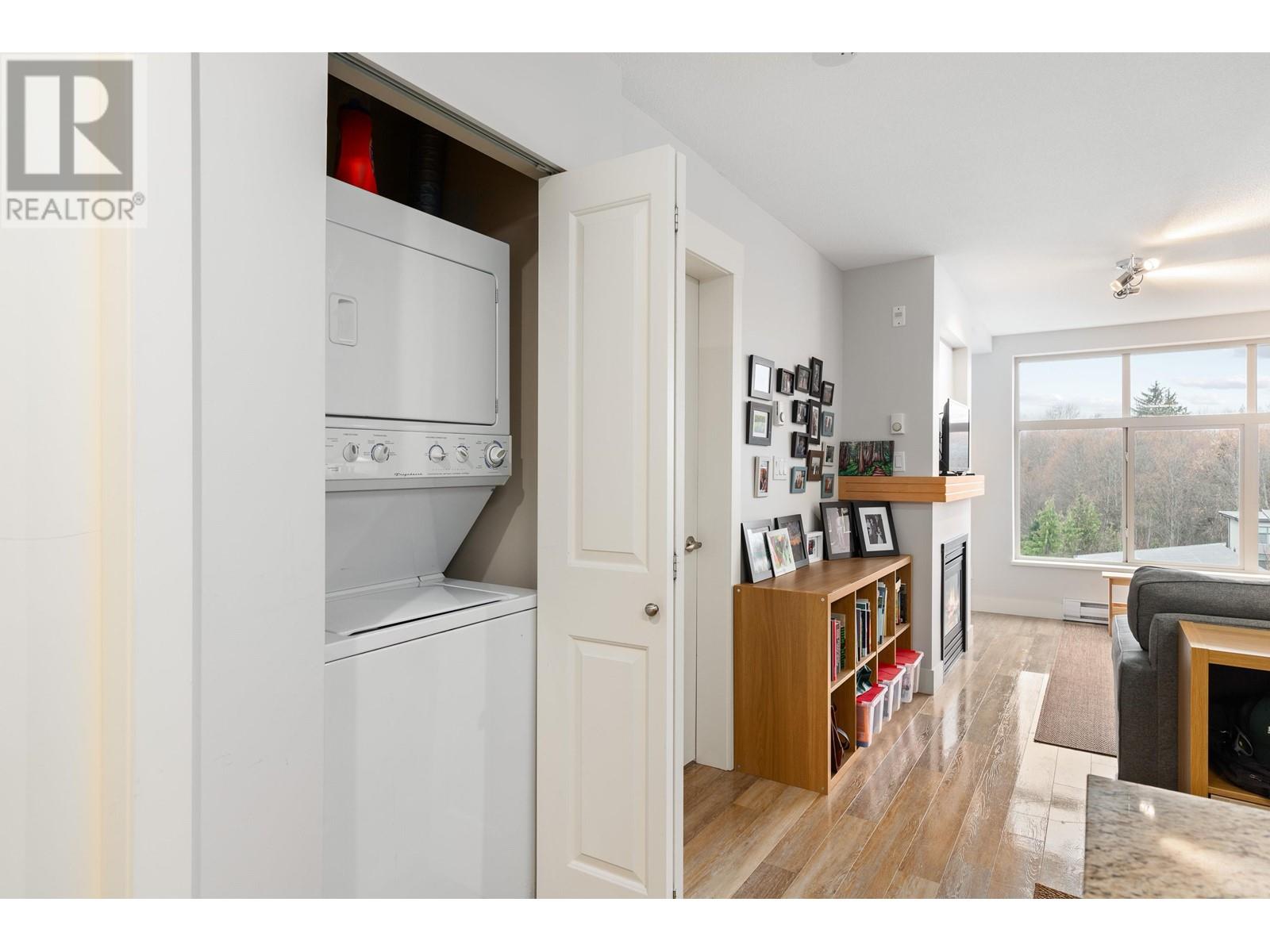 407 1211 VILLAGE GREEN WAY, Squamish real estate listing R2993730