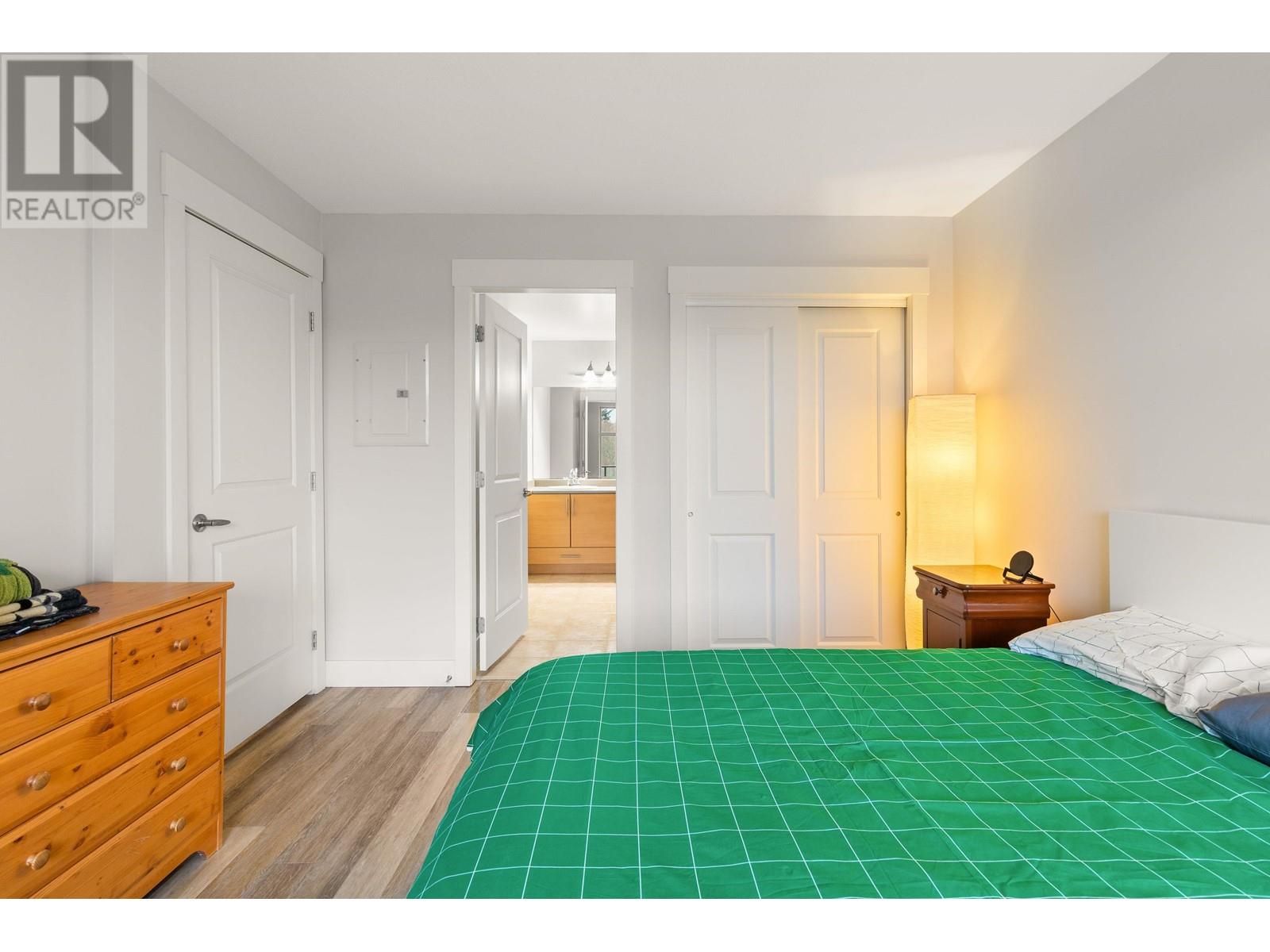 407 1211 VILLAGE GREEN WAY, Squamish real estate listing R2993730