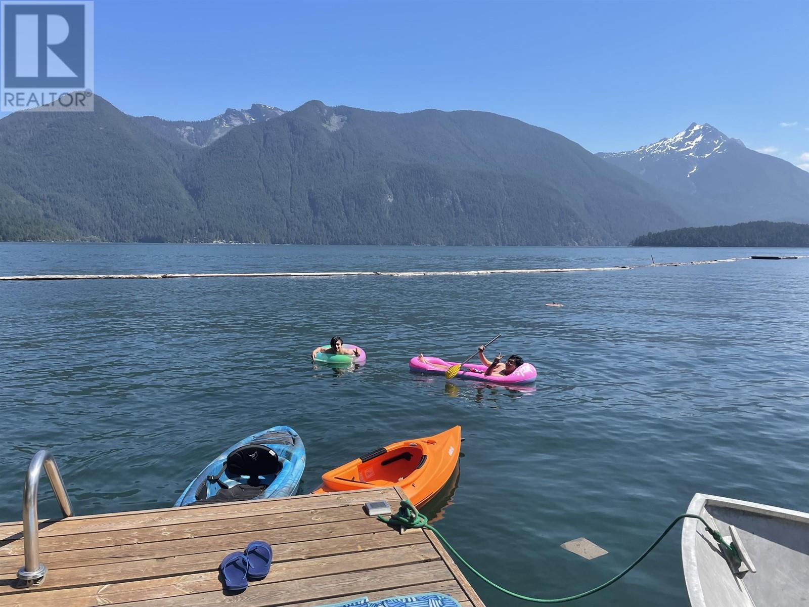 1 SEAL BAY, Pitt Meadows