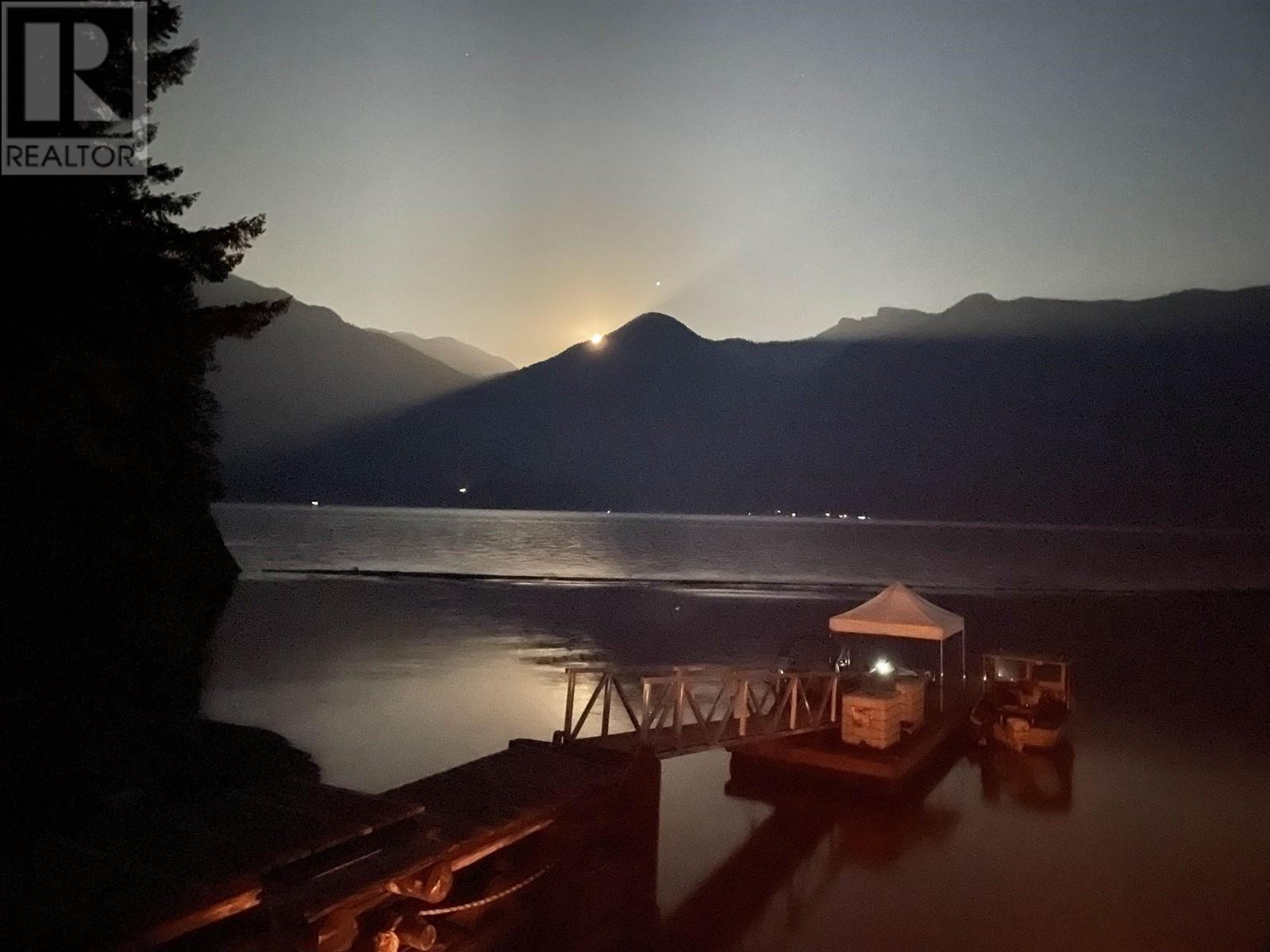1 SEAL BAY, Pitt Meadows