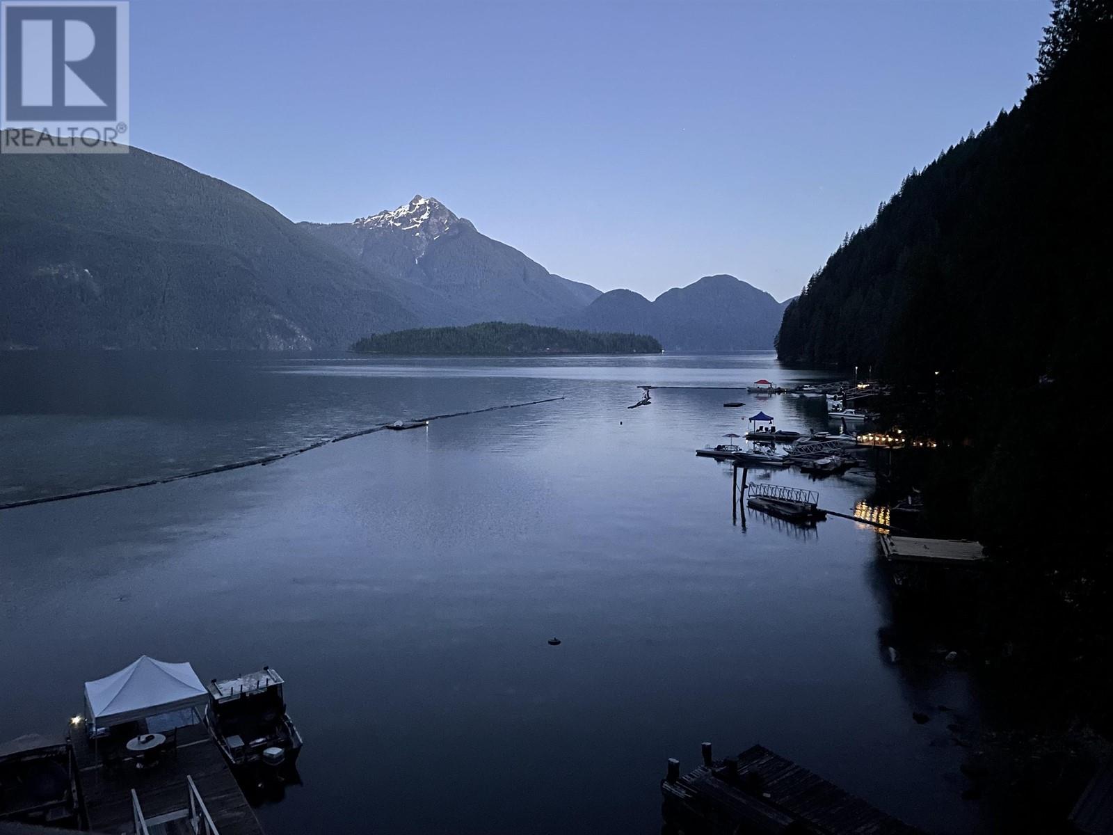 1 SEAL BAY, Pitt Meadows