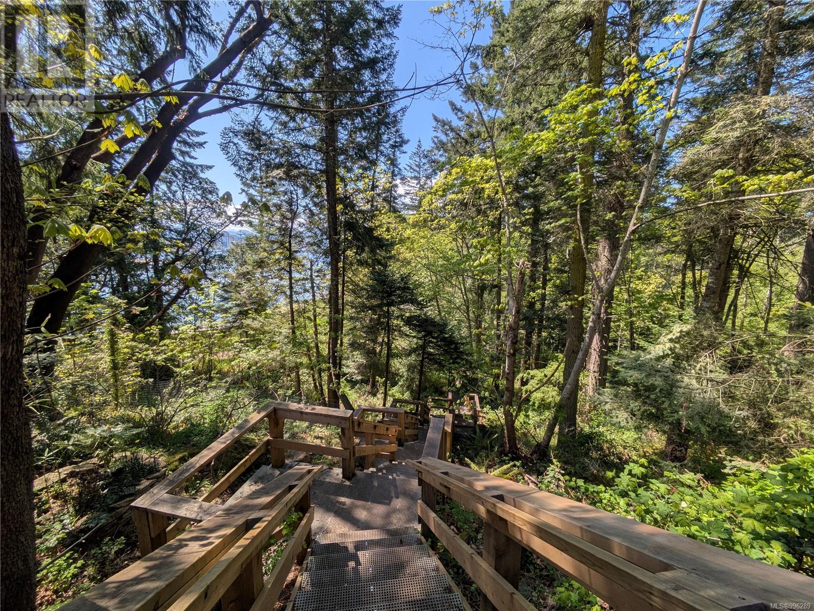 Stairs down to Pirates Park