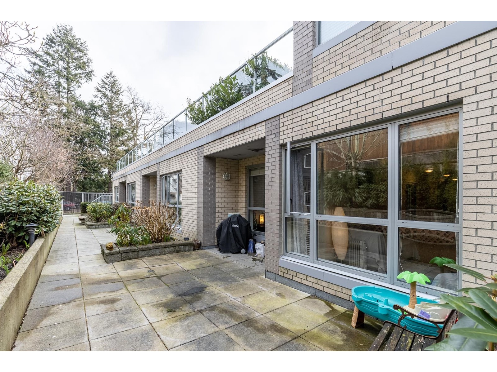 103 15777 MARINE DRIVE, White Rock