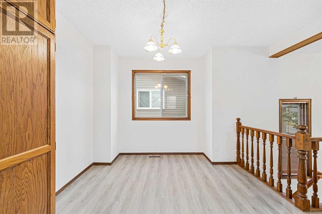 Single Family House 4 Level for Sale in  Sandstone Drive NW Sandstone Valley Calgary 