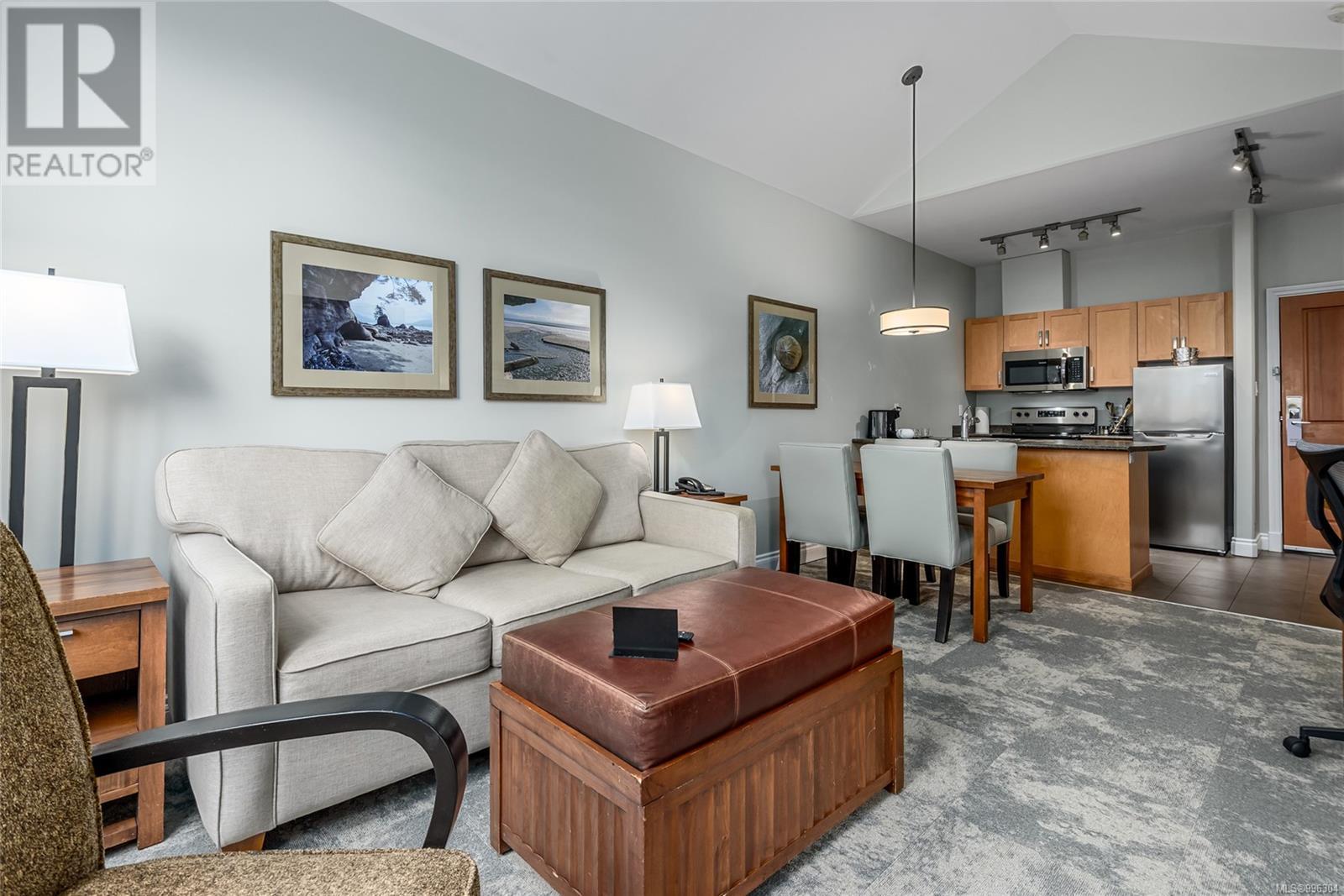 #312B 1800 Riverside Lane - 18