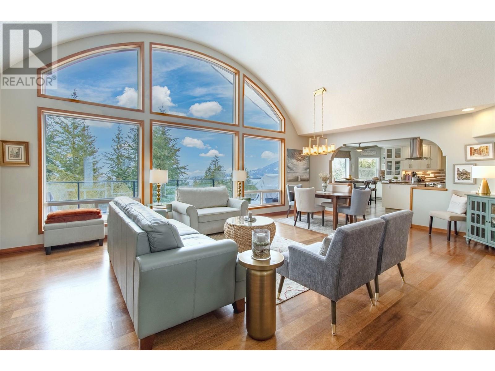 2273 Lakeview Drive, Sorrento