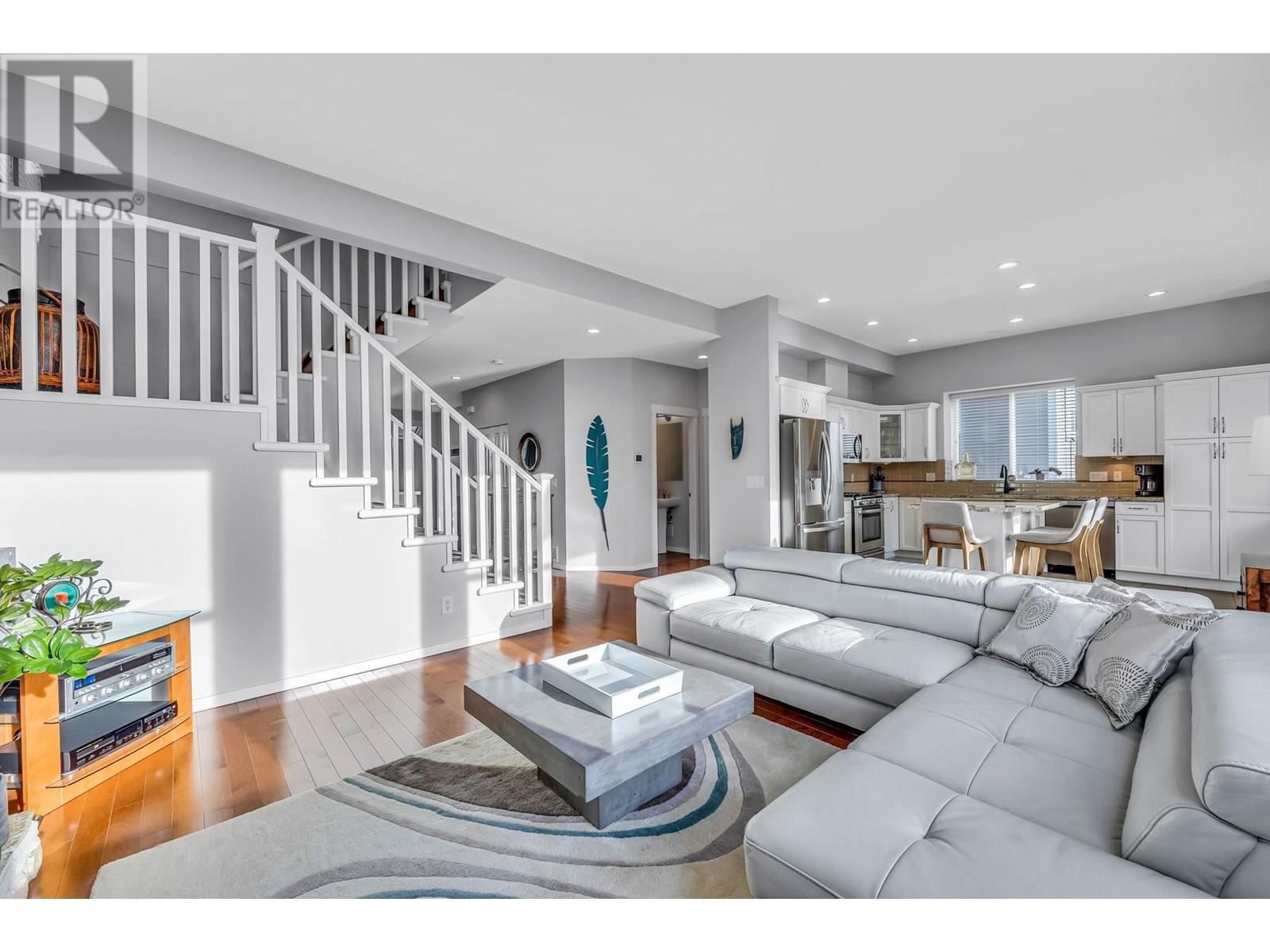 149 SYCAMORE DRIVE, Port Moody real estate listing R2983798