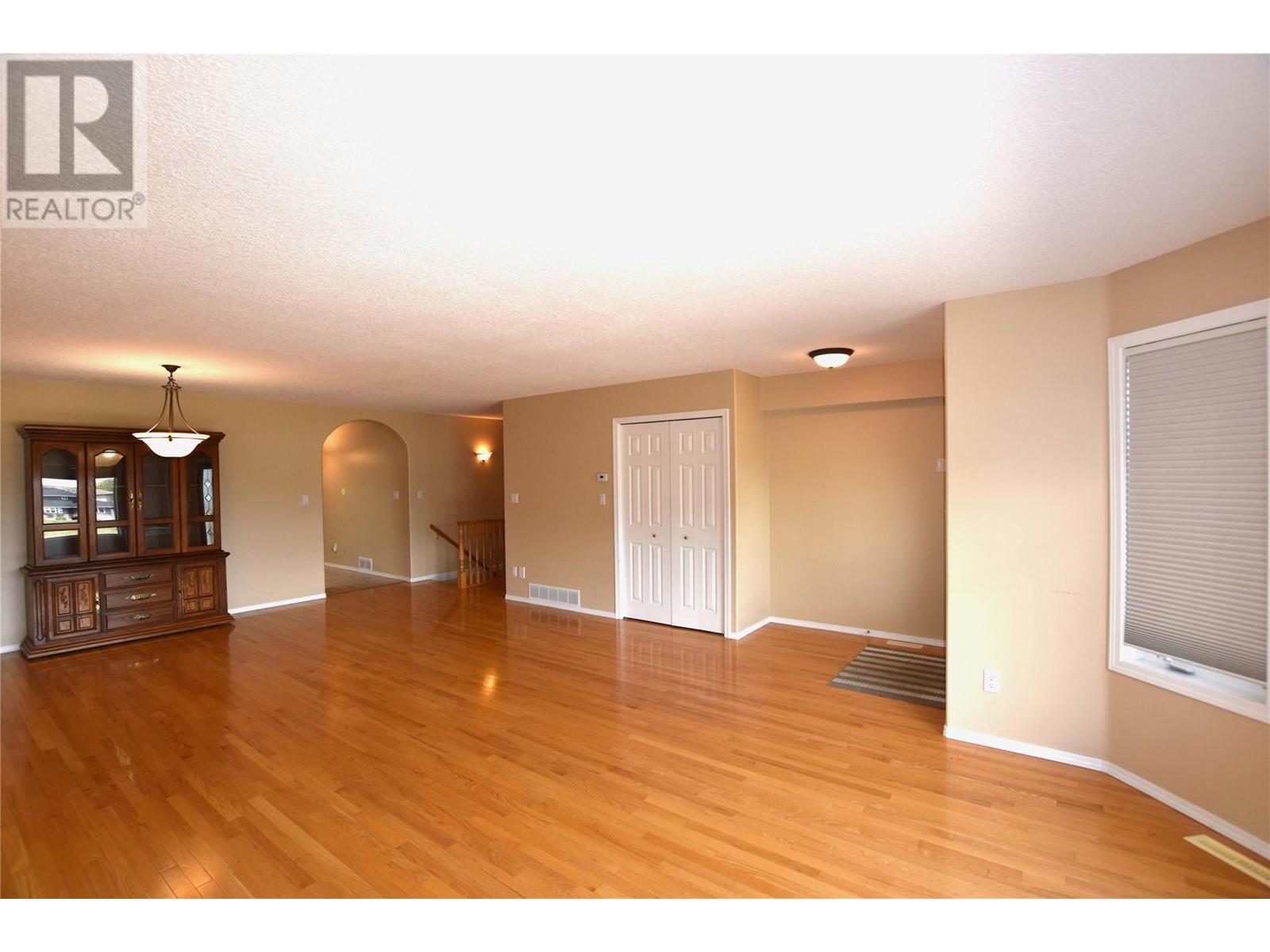  649 Elk Street, Vernon