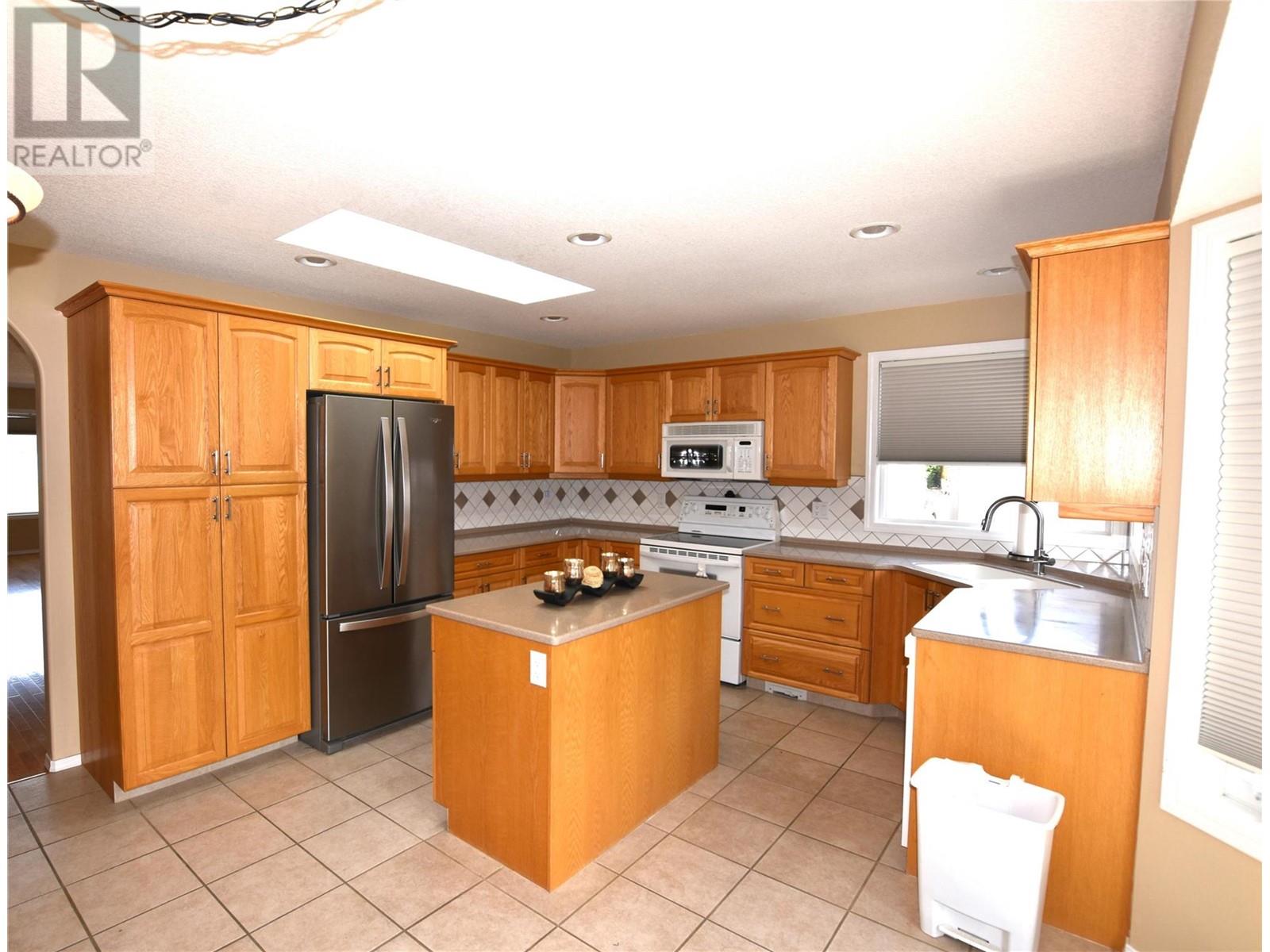  649 Elk Street, Vernon