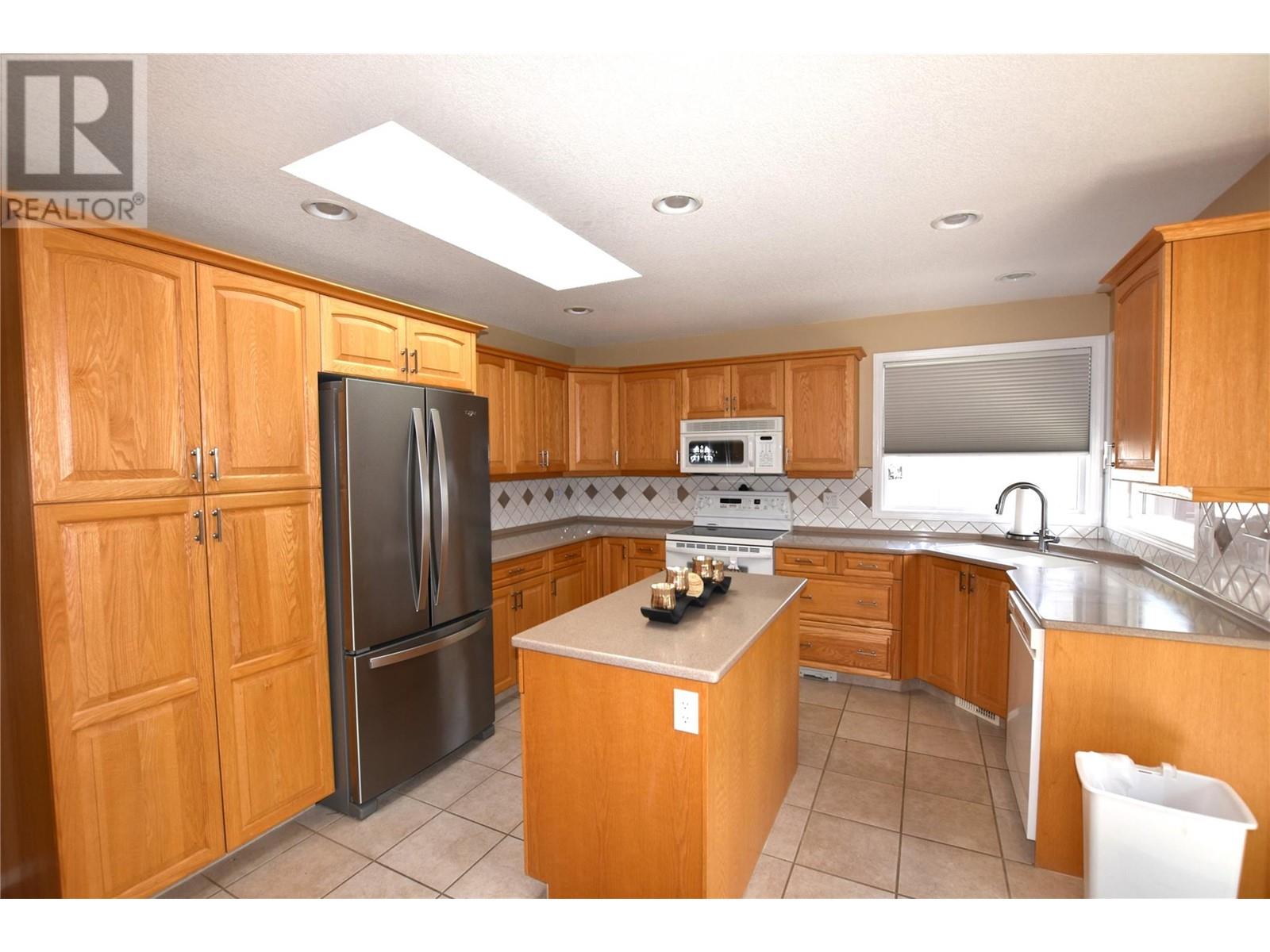  649 Elk Street, Vernon