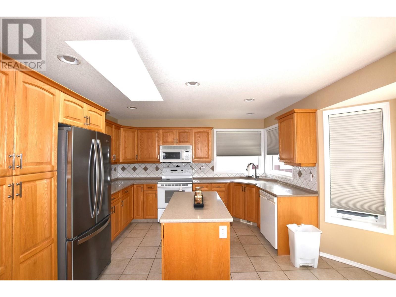  649 Elk Street, Vernon