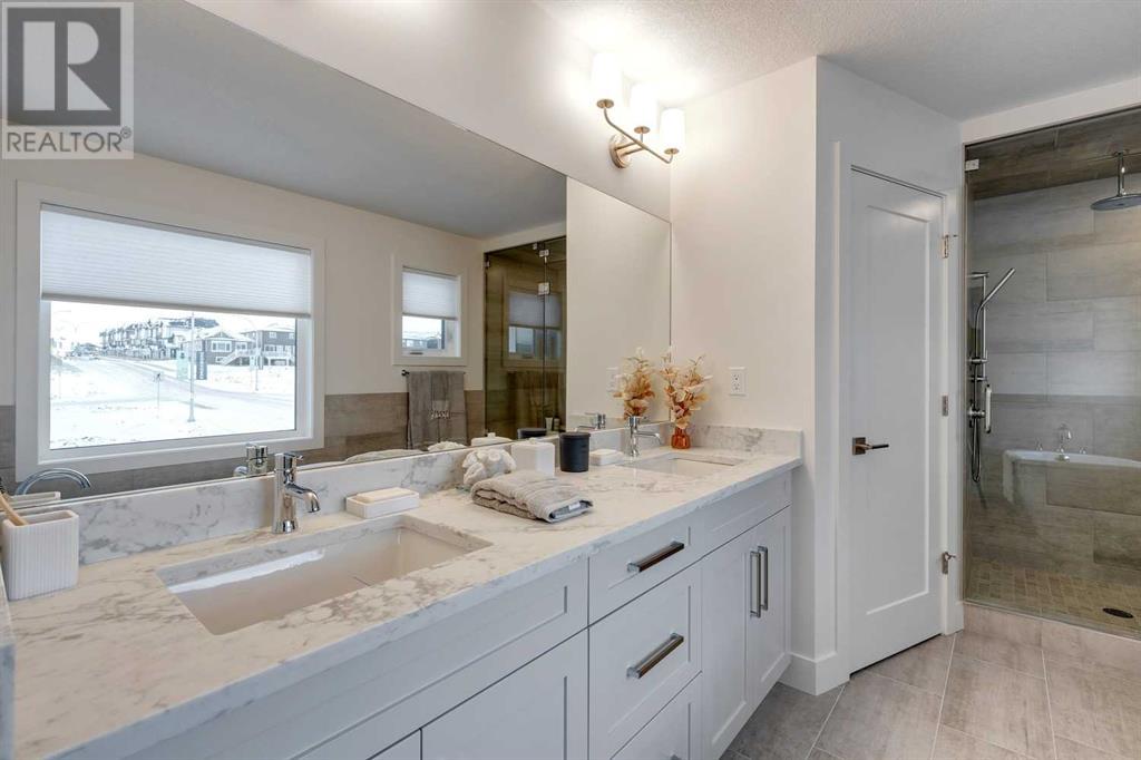 396 Rivercrest View, Cochrane