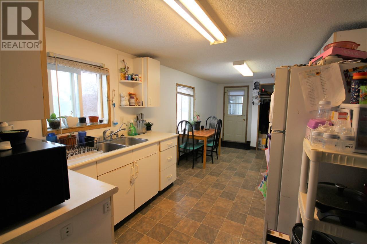 9616 14 Street, Dawson Creek