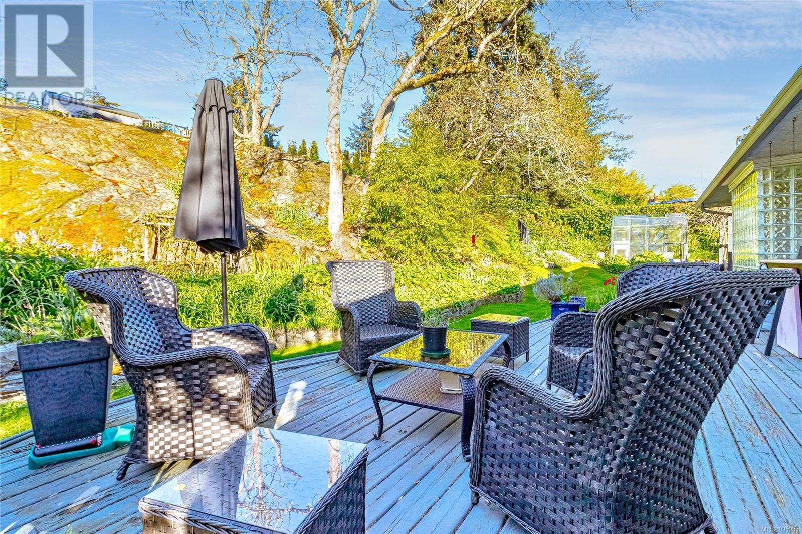  886 Cunningham Road, Esquimalt
