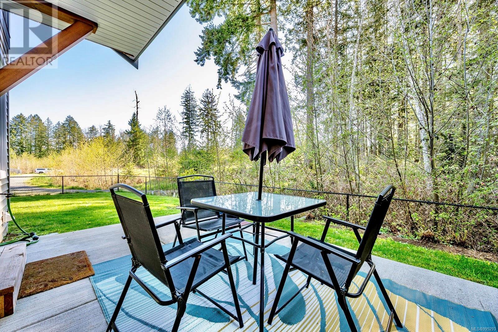 19 2109 13th St, Courtenay