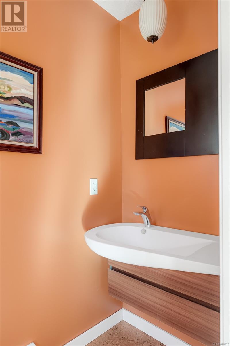  5790 Brookhill Road, Saanich