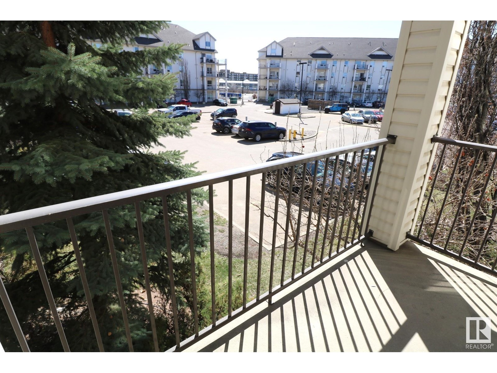 #1204 330 CLAREVIEW STATION DR NW, Edmonton
