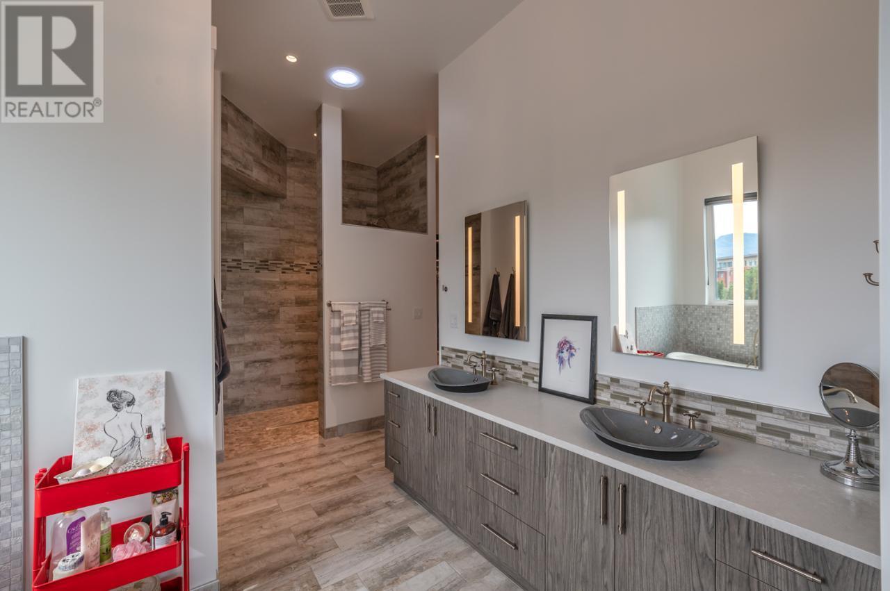  88 Lakeshore Drive, Penticton