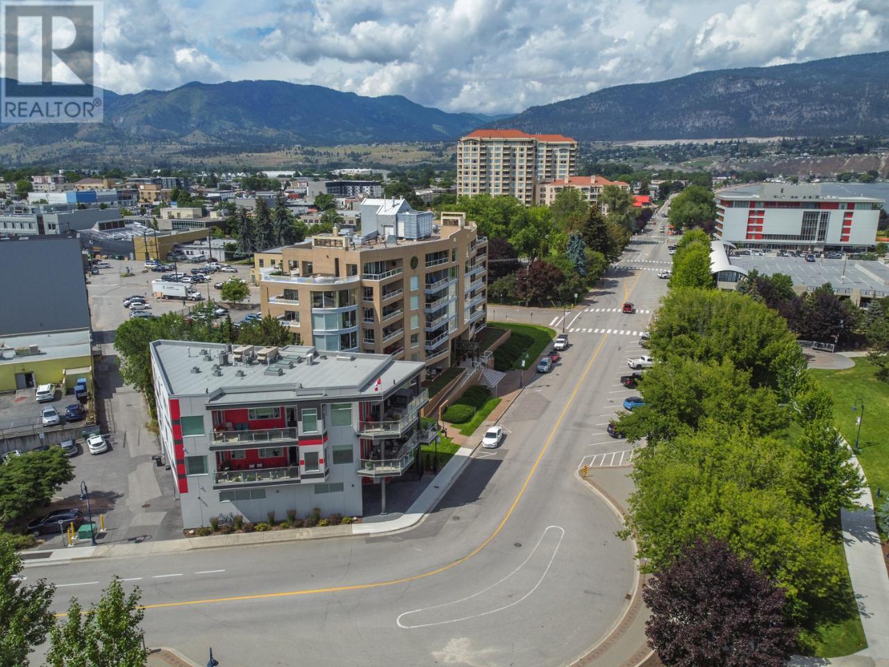 88 Lakeshore Drive, Penticton