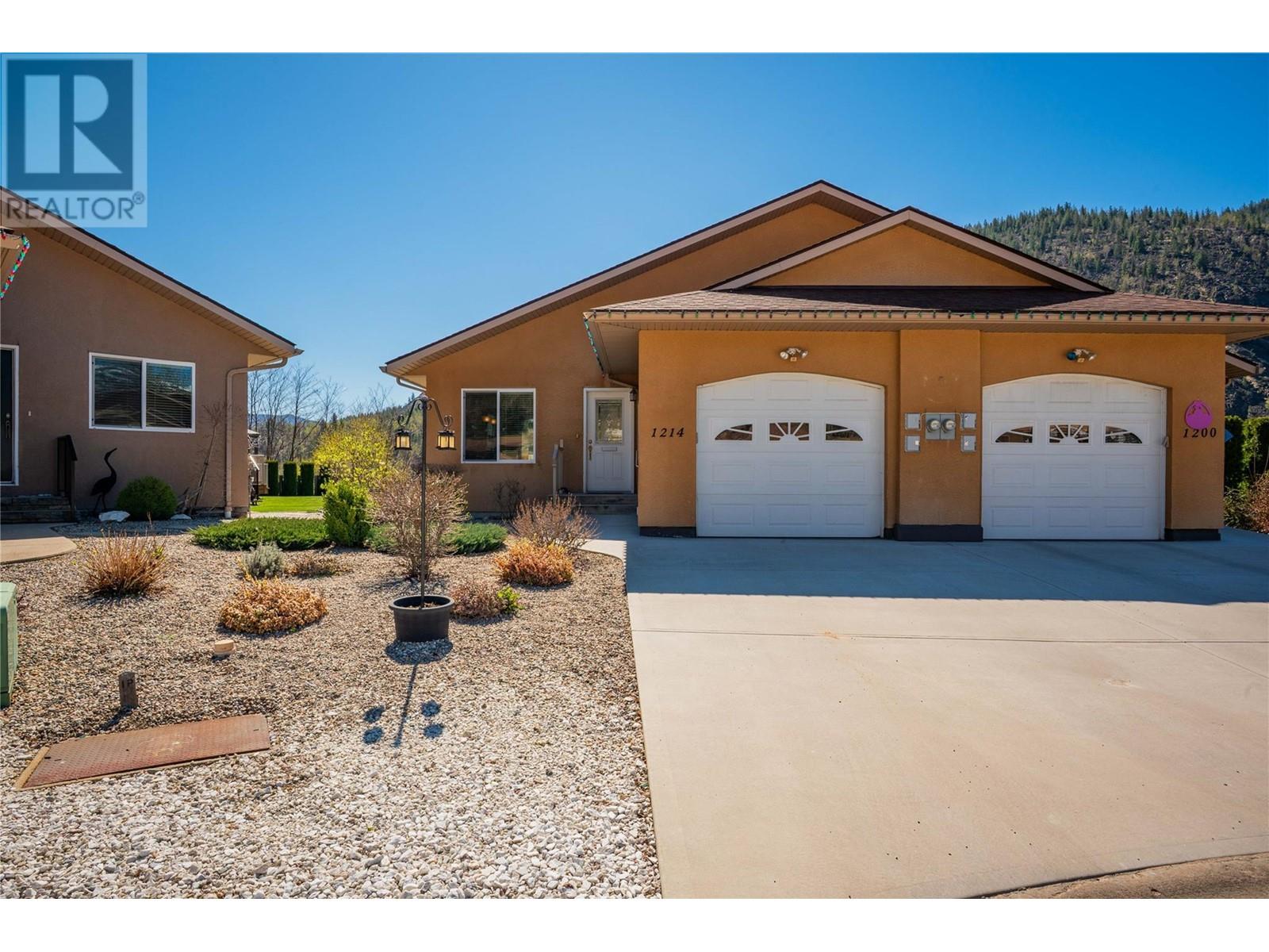 1214 Heather Place, Trail