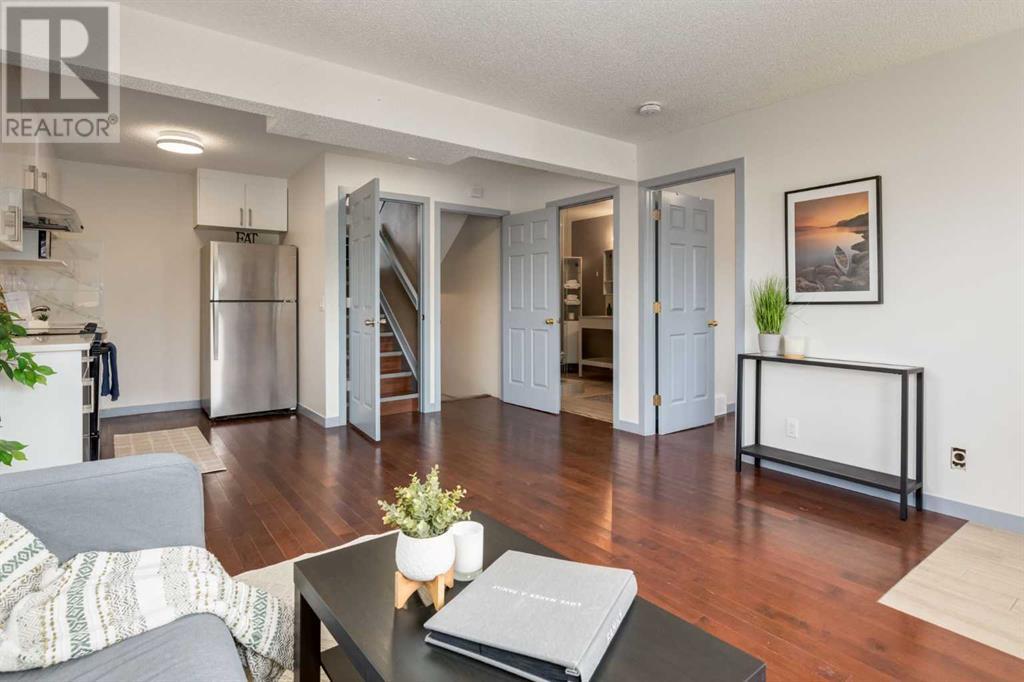 Single Family House 4 Level for Sale in  Harvest Glen Link NE Harvest Hills Calgary 