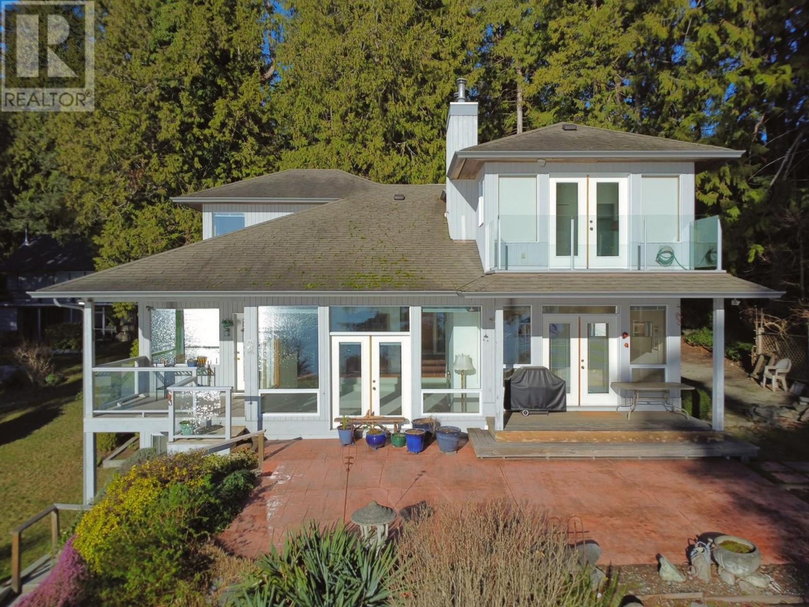 6417 SUNSHINE COAST HIGHWAY, Sechelt