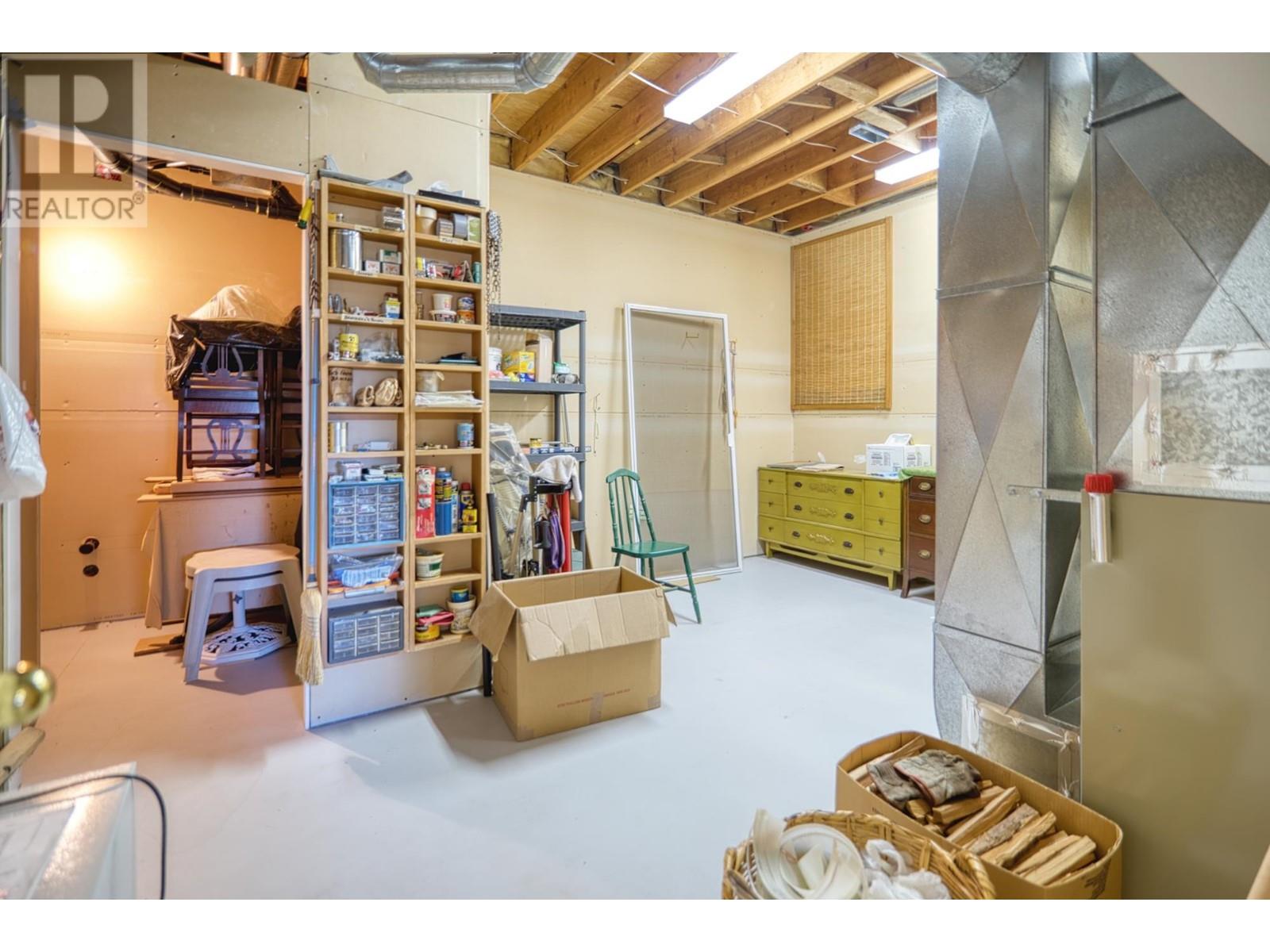 6417 SUNSHINE COAST HIGHWAY, Sechelt
